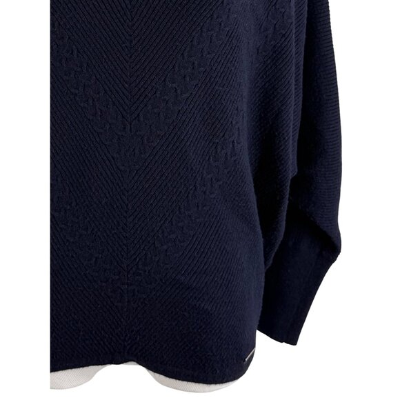 T Tahari Navy Blue Dolman Sleeve Cozycore Casual Lightweight Classic Sweater S - Picture 5 of 15
